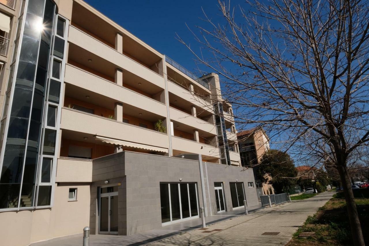 Claudio Appartamento Pescara Exterior photo